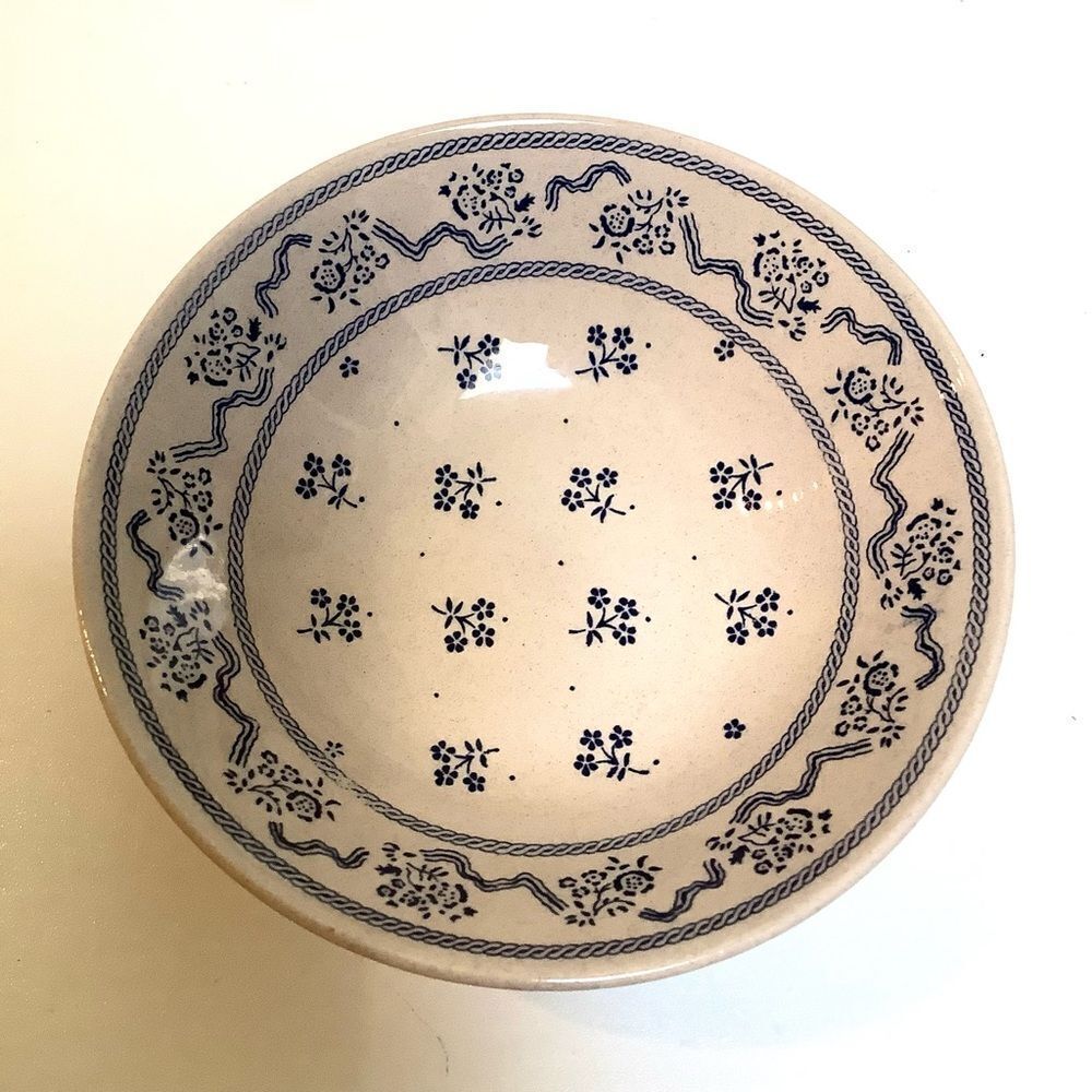 Vintage 1980s Laura Ashley Designer Petit Fleur Heritage Ironstone Johnson Bros